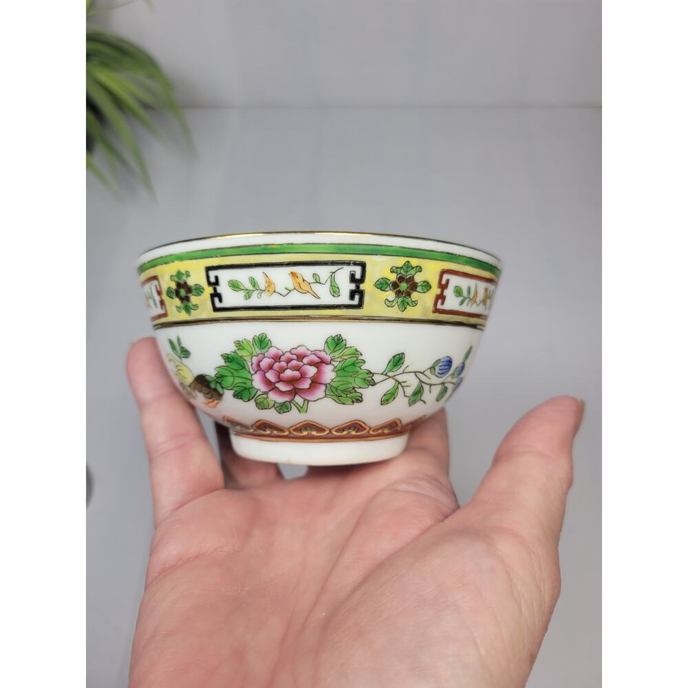2 Chinese Soup Bowls & Spoons, Oriental Mun Shou Set, Singapore Chatsworth - Picture 7 of 7
